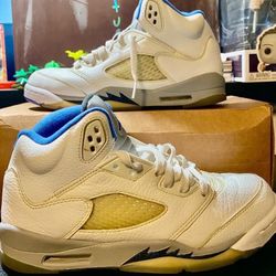 JORDAN 5 WHITE STEALTH 