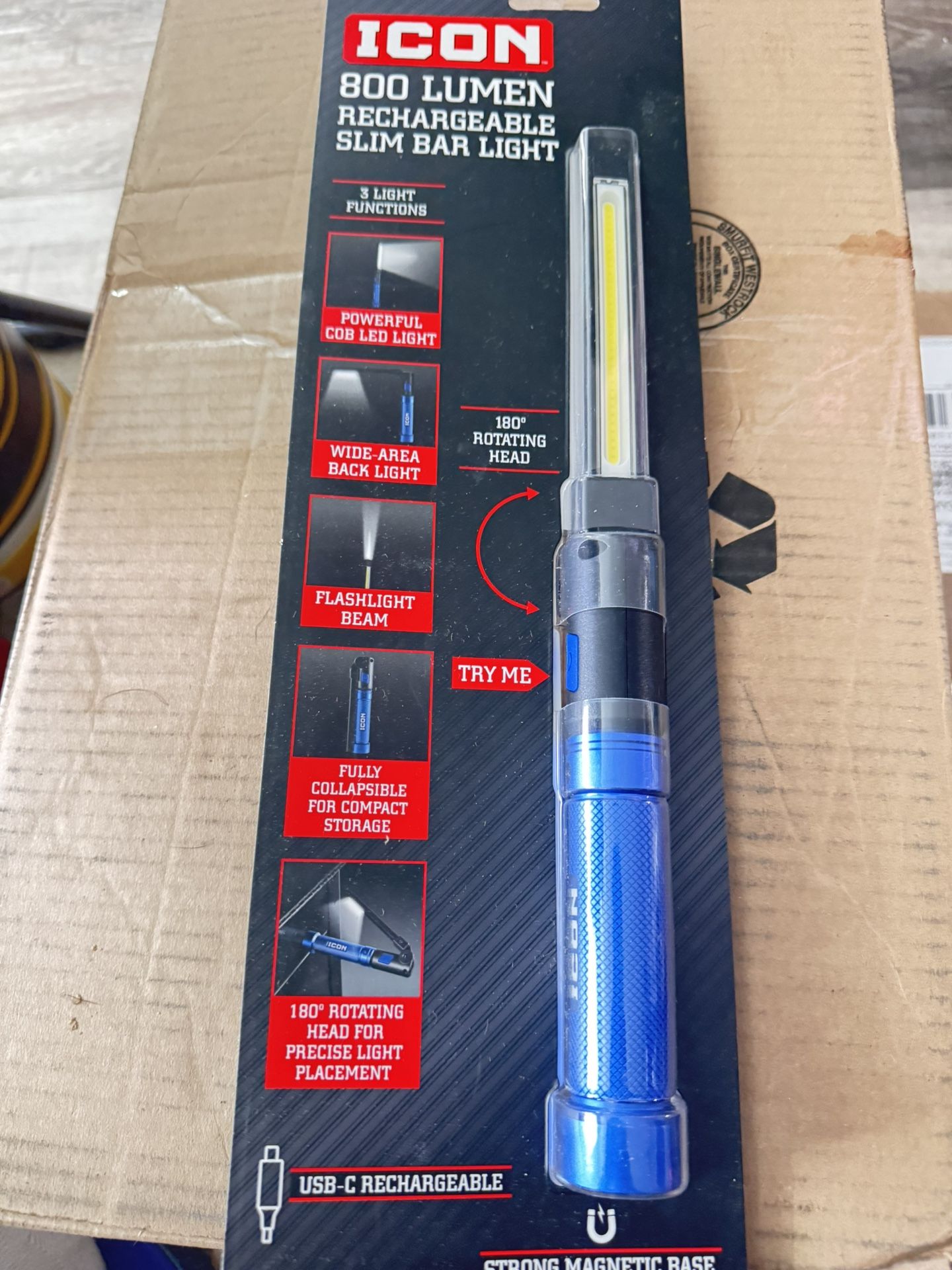 Icon 800 Lumen Rechargeable Light