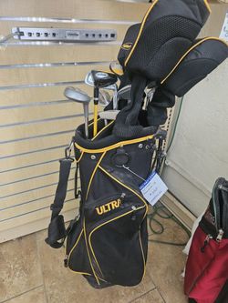 Wilson Ultra golf club set (14 Clubs) 