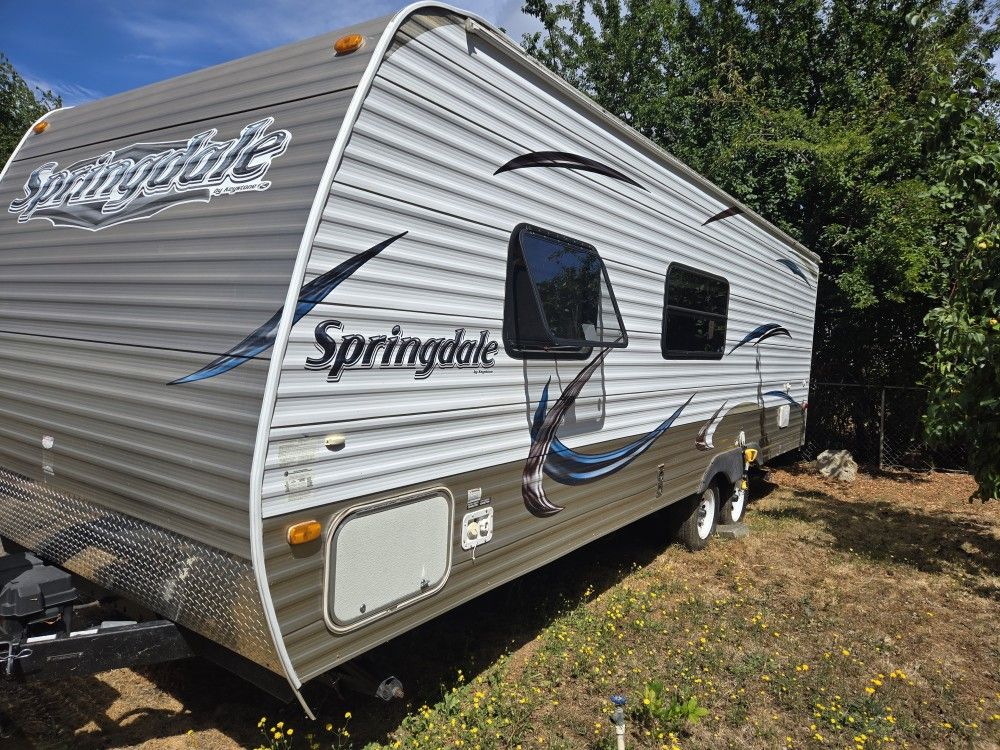 2013 Keystone Springdale