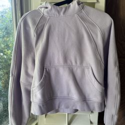 Women’s Hoodies And Sweatshirt