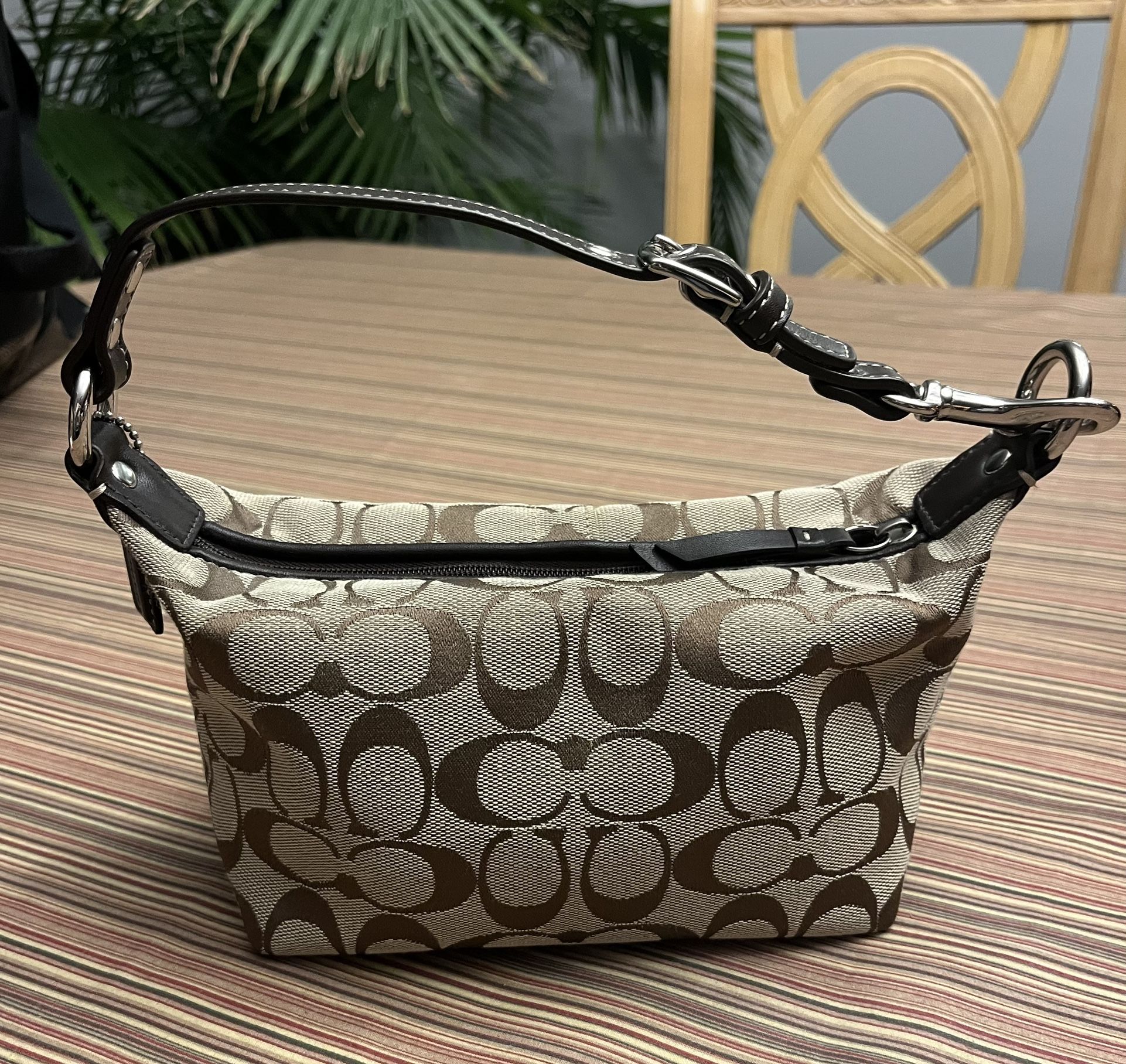 Canvas Shoulder Bag 