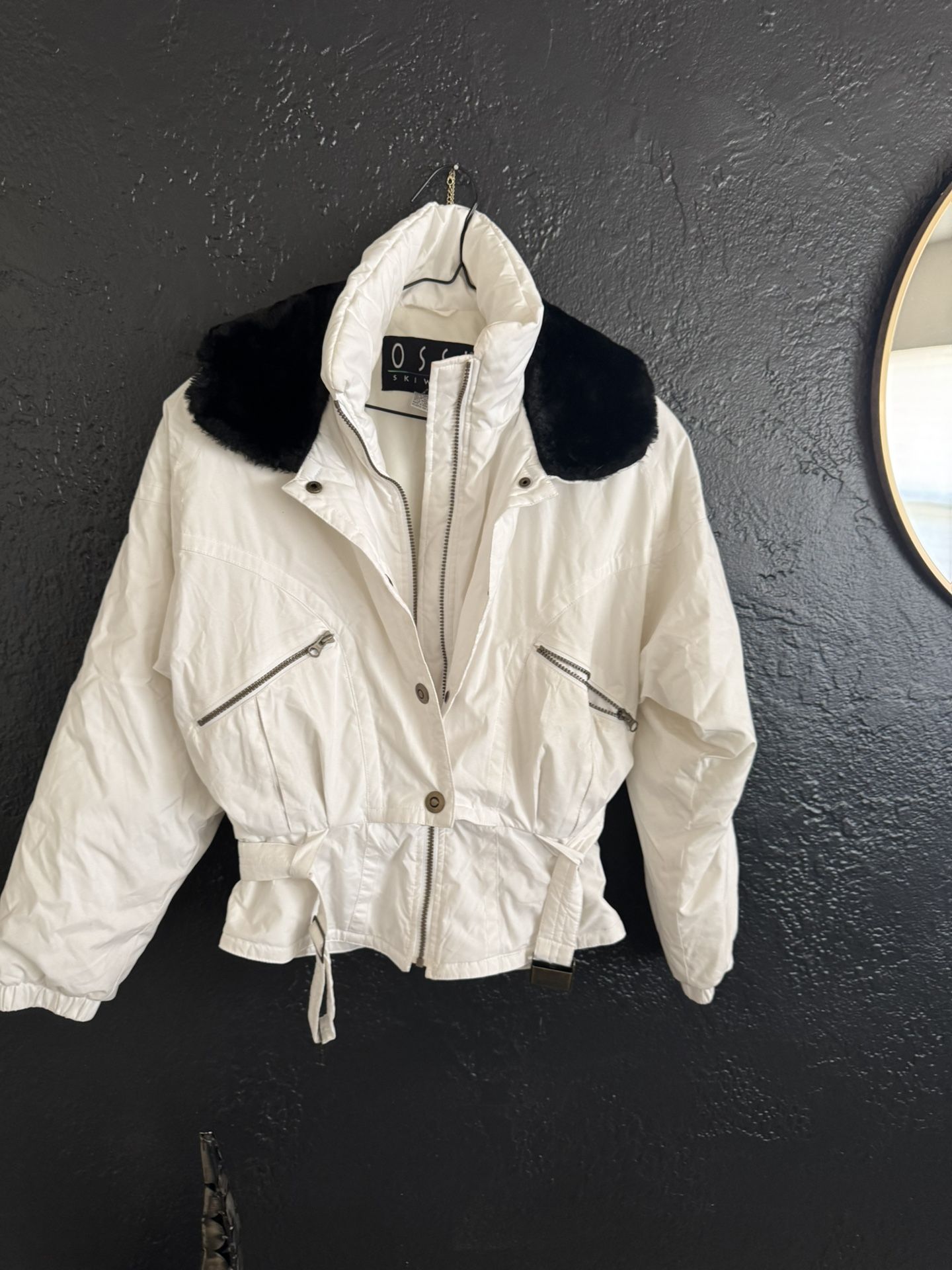 OSSI ski Wear Women’s SZ 8 Jacket