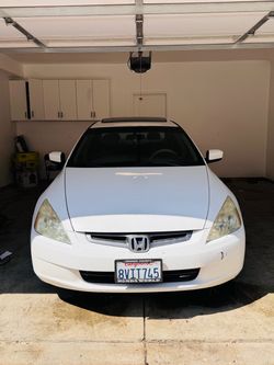 Honda Accord White Sedan