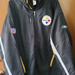 Pittsburgh Steelers Large double layered coat
