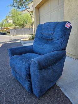 LAZY BOY WALL HUGGER RECLINER CHAIR