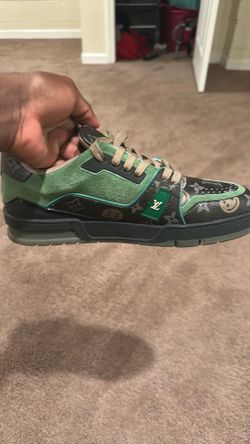 Louis Vuitton size 9
