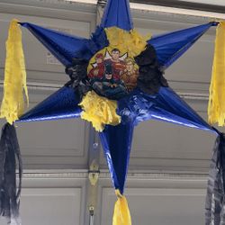 Hero’s Star Pinata