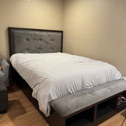 Queen Bed In Excellent Condition, Just One Year Old Bedroom