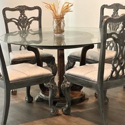 Family Dining Table / Mesa Familiar Negotiable Price