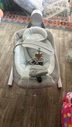 Ingenuity Baby Bouncer with Toy Bar