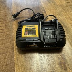 DEWALT CHARGER