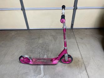 Razor A5 Lux Kick Scooter - Large 8" Wheels, Foldable, Adjustable Handlebars, Lightweight, for Riders up to 220 lbs