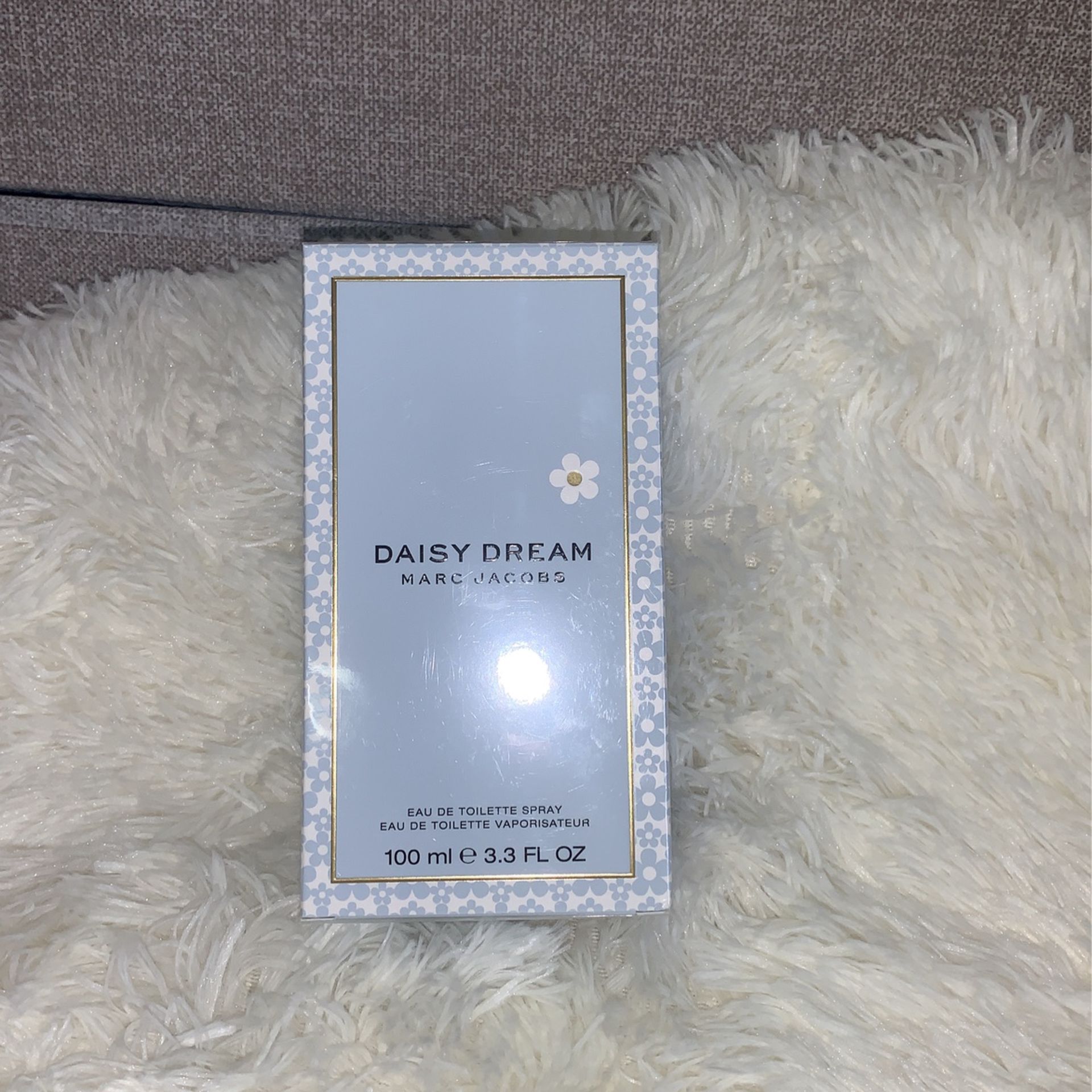 Daisy Dream Marc Jacob’s Perfume 3.3