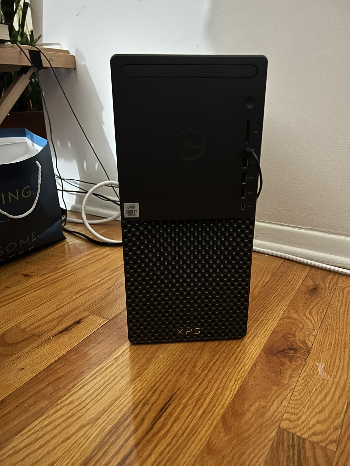 Dell XPS 8940 Desktop Computer Tower + Free Monitor 