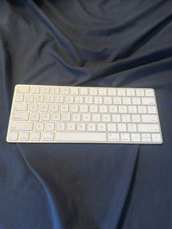 Magic Keyboard
