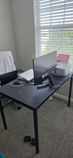 Office table
