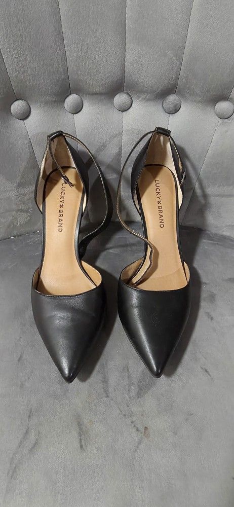 Women's Leather Heels Size 9