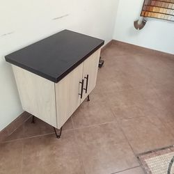 Occasional Table/cabinet