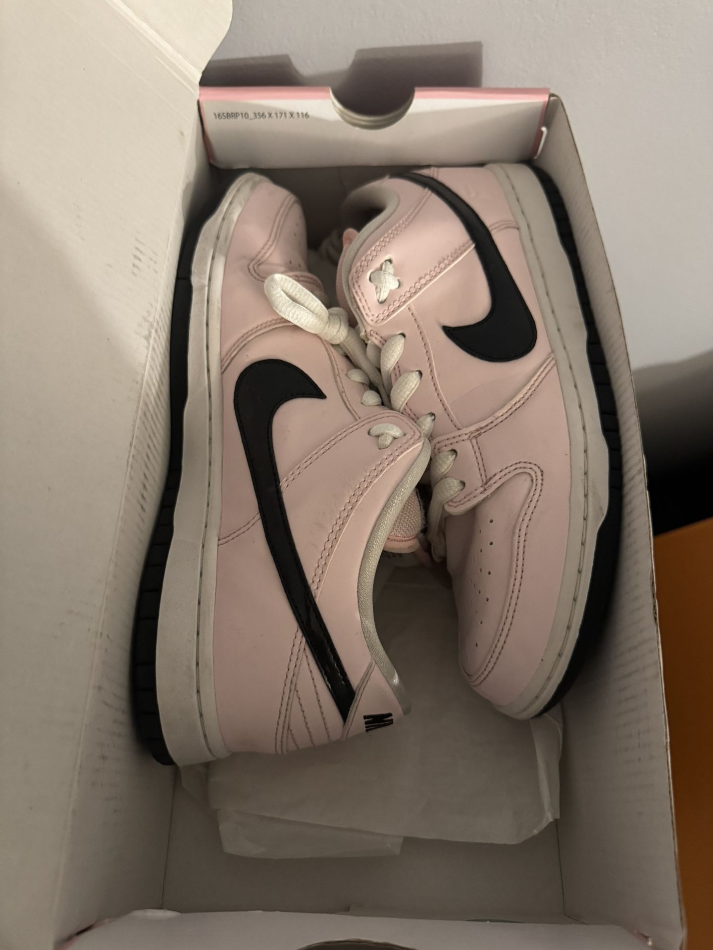 Nike SB Pink Box Dunks
