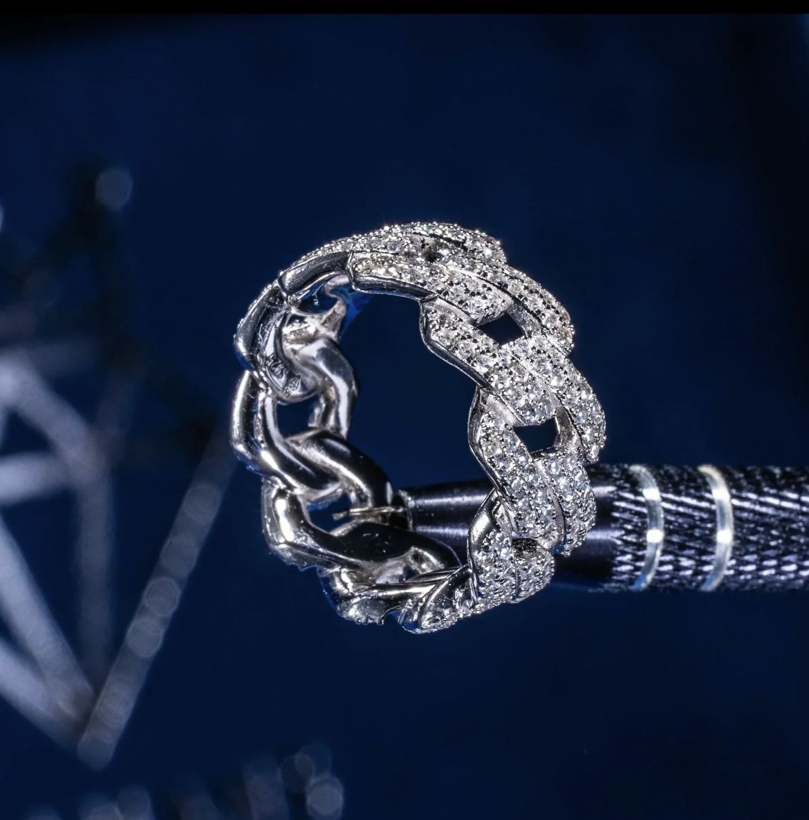 SILVER MOISSANITE RING