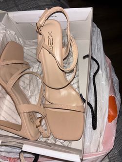 X2B heels size 10