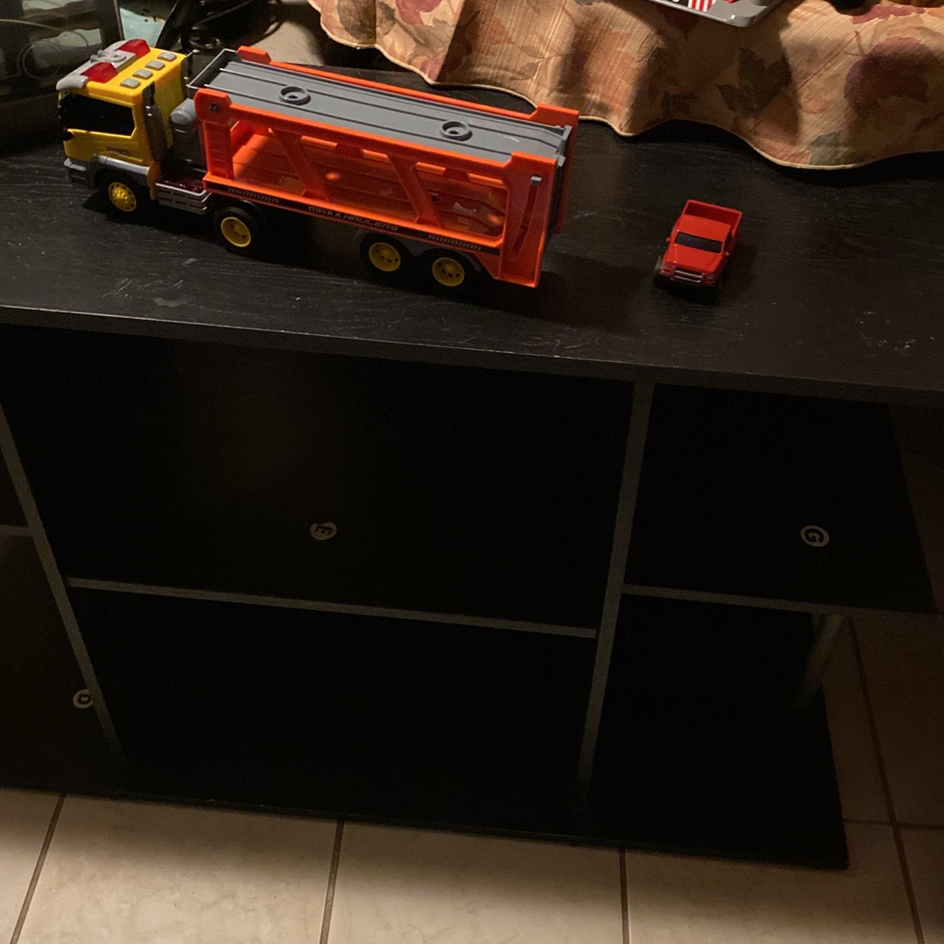 Mueble $10.00