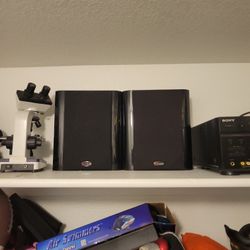 Sony Receiver With Surround Sound Speakers (No Sub)