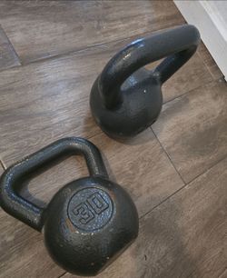 (2 pack) Athletic Works 30lb Kettlebell