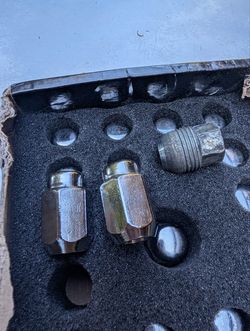 Wheel lug nuts 20 PCs M12x1.5 thread
