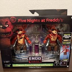 Five Nights at Freddys Endo Series Classic Foxy Withered FNAF Jazwares.