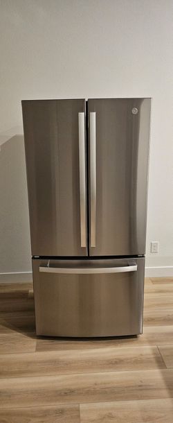 GE Refrigerator