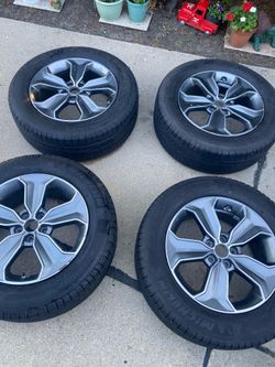 Tires Michelin and rims for Hyundai 245/60/R18