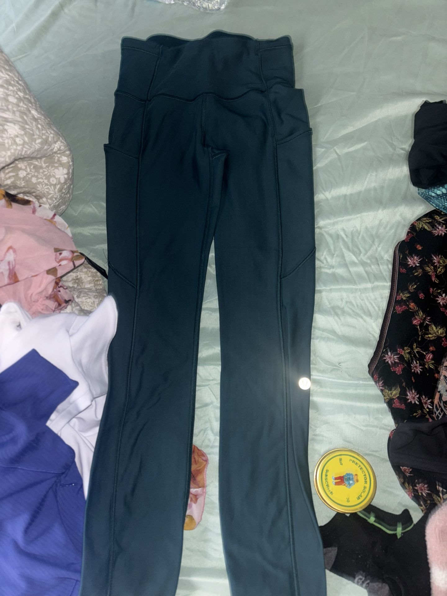 Lululemon Pants Size 4