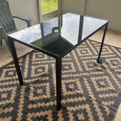 glass black table