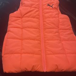 NWOT Puma Girl’s Size 5-6 Bright Coral Puffer Vest 