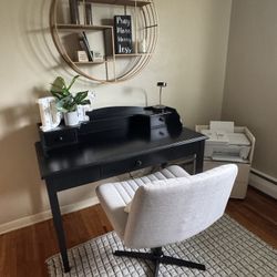 Desk & Office Chair 