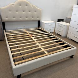 Queen Platform bed