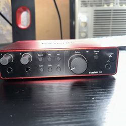 Scarlett Focusrite (4th Generation)