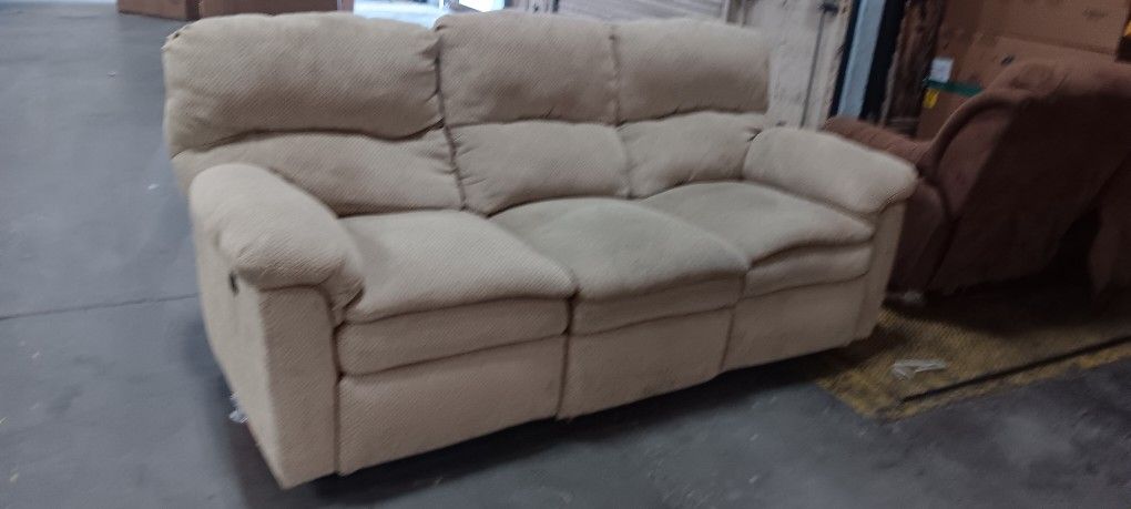 Old Sofa And Chair Are Pick Up in good Price