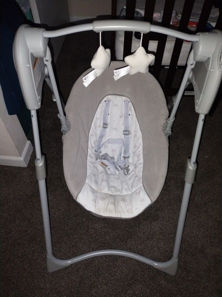 Graco Baby Swing