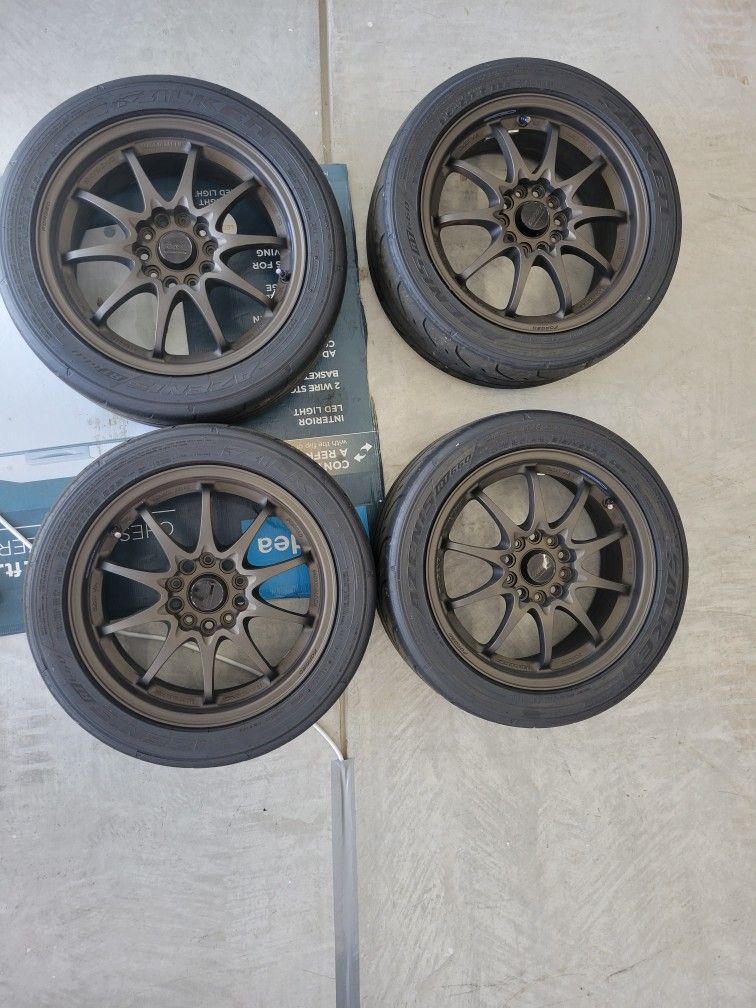 Rays Volk Racing 16 X 7.5 5x114.3 +35