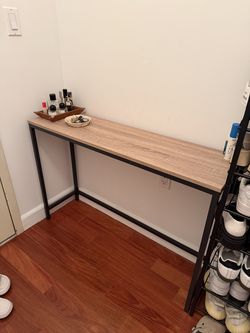 CONSOLE TABLE, 41.5" WARM WOOD + MATTE BLACK METAL