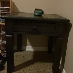 End table