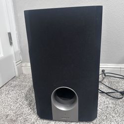 Onkyow SKW-204 Powered Subwoofer Speaker.  230 Watt