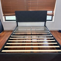 Queen Size Bed Frame With Wire Storage Drawers 