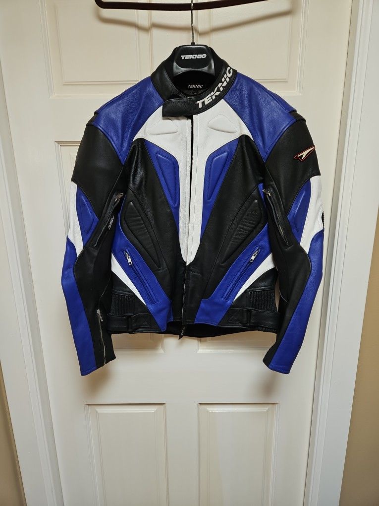 Teknic Armored Leather Motercycle Jacket Size 40/50