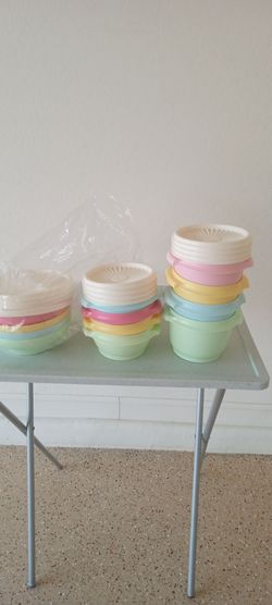 NEW Tupperware 16 bowls/lids