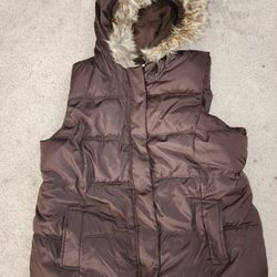 Old Navy Hooded Puffer Vest 