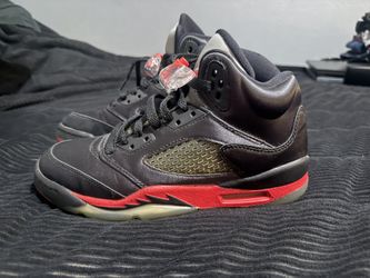 JORDAN 5’s RETRO SATIN BRED